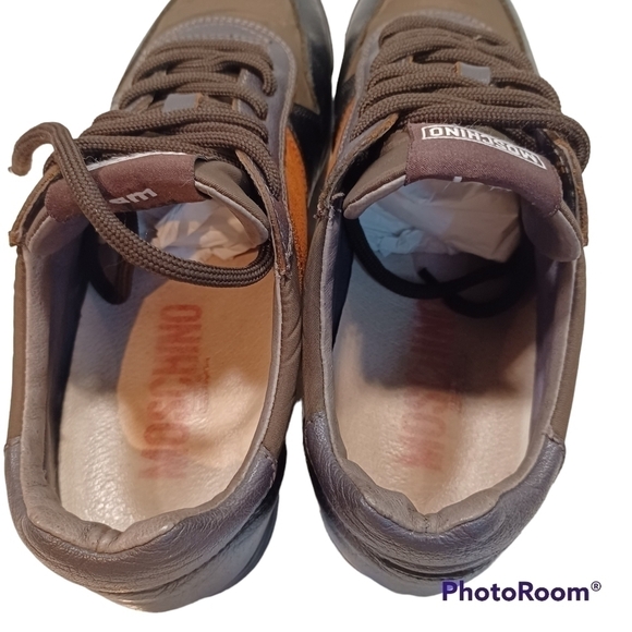 Moschino sneakers shoes 👟 - Picture 8 of 11